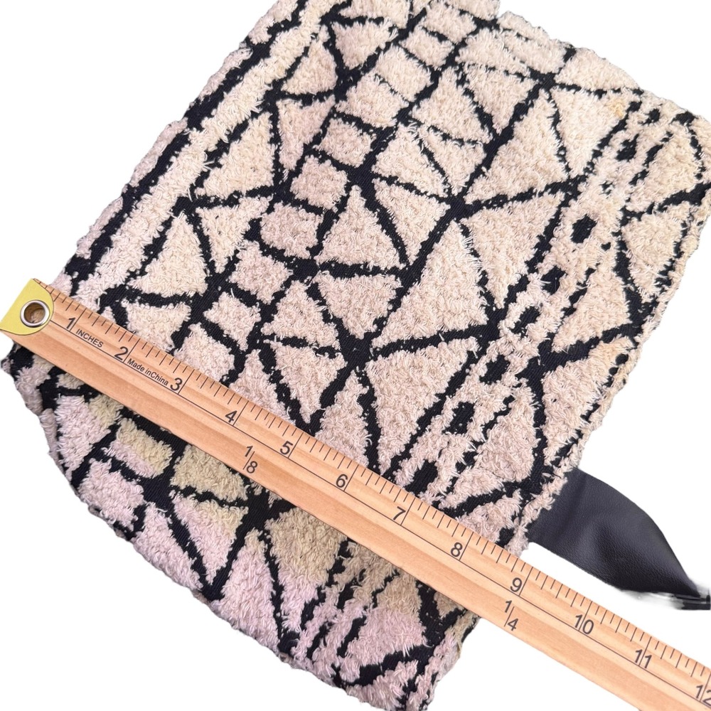 Universal Thread Crossbody Shoulder Textured Bag BOHO Chic Artsy‎ Eclectic - Picture 9 of 12